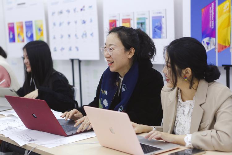 社交媒体学者研究什么?-图1 社交媒体学者研究什么?-图1