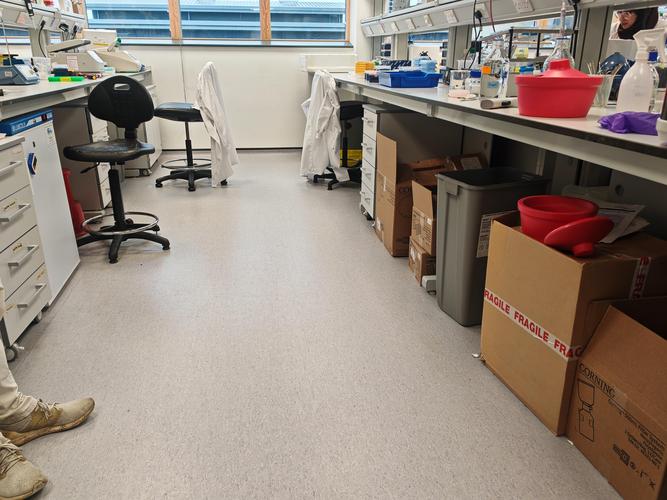 混凝土内部湿度场分布规律与影响因素的实验研究-图3