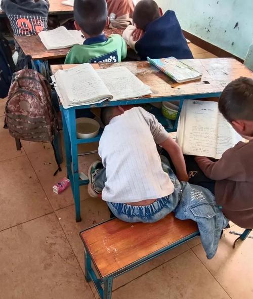 学校教育孩子存在问题-图1