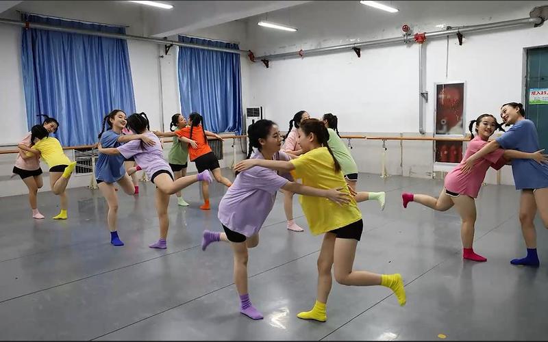 学前教育舞蹈模拟试题有哪些核心考点？-图3