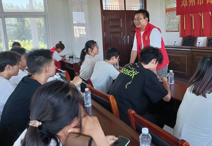 社区教育发展存在哪些主要问题？-图2