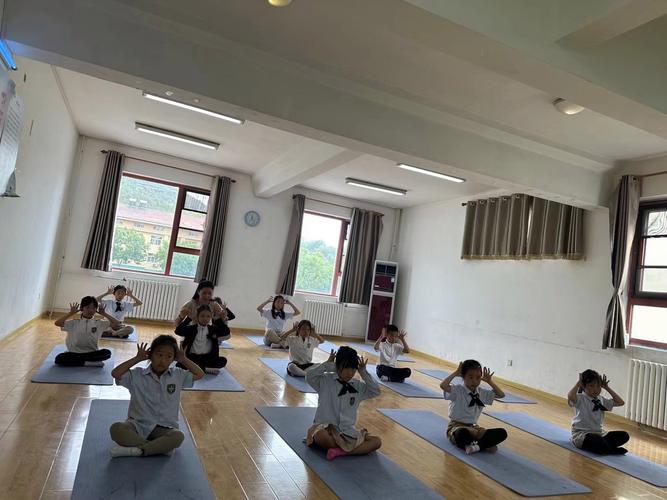 如何培养中班幼儿的自我调控能力？-图1