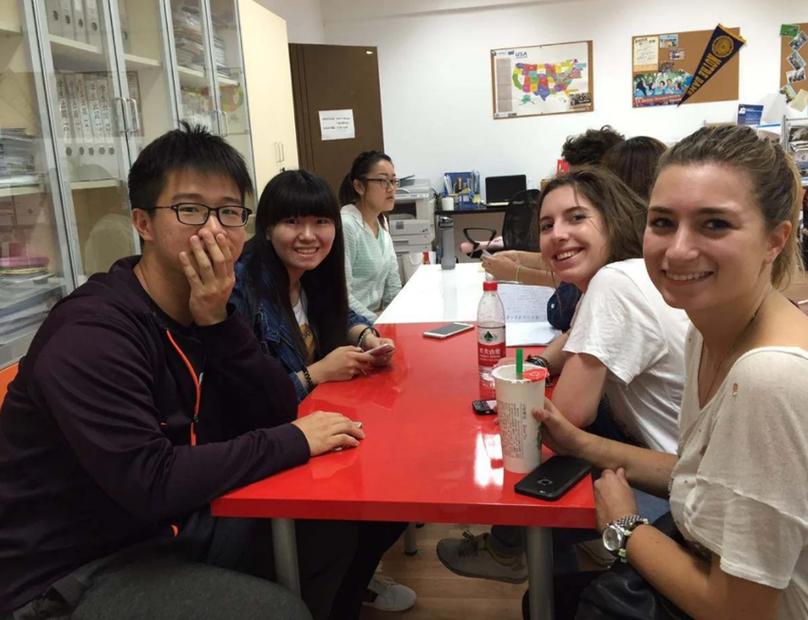 国外留守学生研究现状如何？-图2