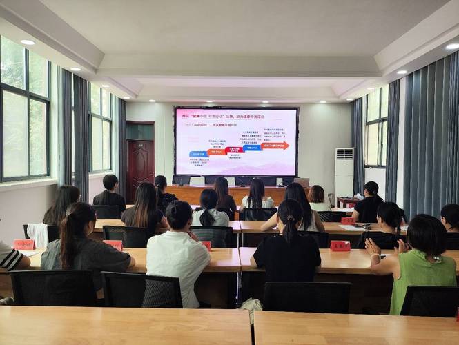 如何强化干部教育培训力度？-图3