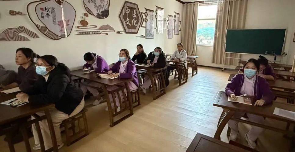 健康教育管理小组护理有何优势？-图3